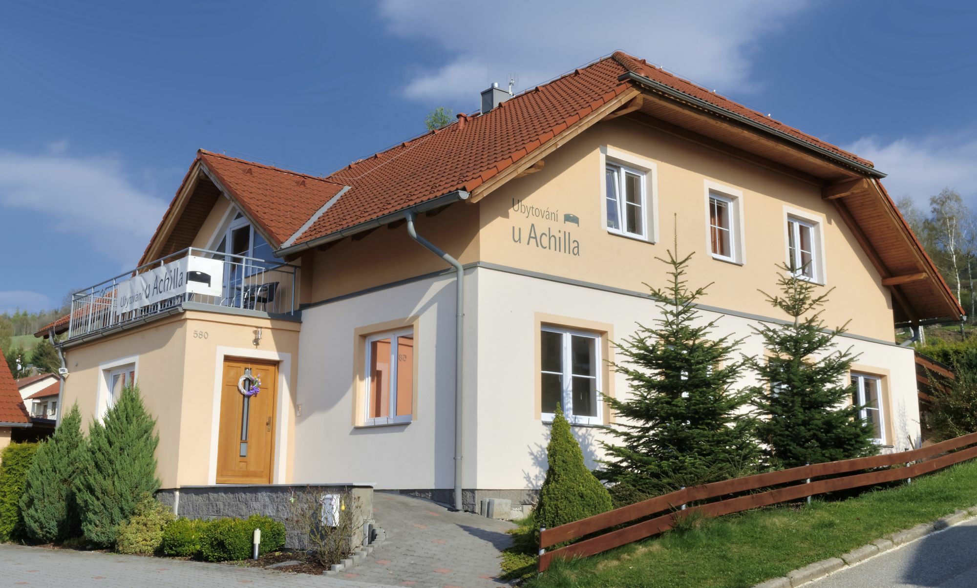 Hotel Achilla Bed & Breakfast Czeski Krumlow Zewnętrze zdjęcie